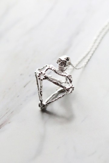 Rough Diamonds Skull 項鍊