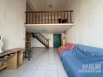 永康高岡屋崑山中學溫馨三房樓中樓(有車位可購買)｜台南市永康區新興街