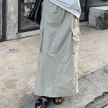 La Belleza韓版減齡百搭素色鬆緊腰抽繩側口袋重工後開叉工裝長裙