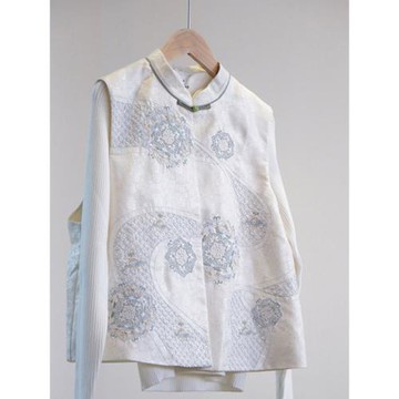 新中式小眾國風盤扣刺繡馬甲背心兩件套女2025秋季設計感茶服上衣