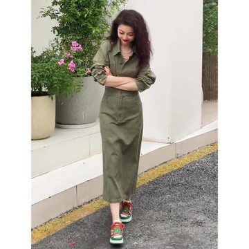 美式復古工裝風減齡別致牛仔裙2025年早春時尚休閑設計感連衣裙女
