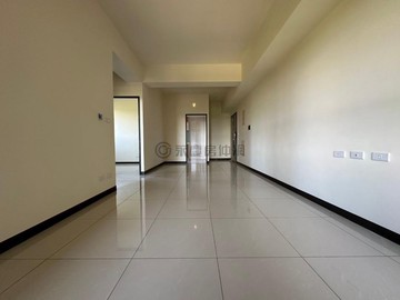 高鐵『佳展大展』採光舒適大2房+平車｜台南市歸仁區歸仁七路