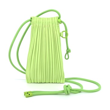 ISSEY MIYAKE 三宅一生  PP系列百褶抽繩斜背包-檸檬綠_廠商直送