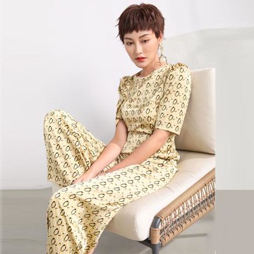 2023夏季女新款連體褲袍闊腿短袖闊腿褲顯瘦超長真絲中袖露背性感