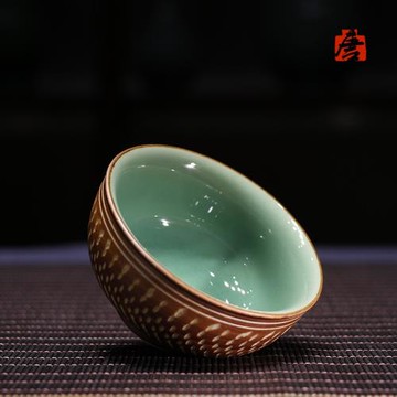 周光武唐宮青瓷純手工陶瓷主人杯跳刻梅子青結合品茗杯功夫茶碗杯