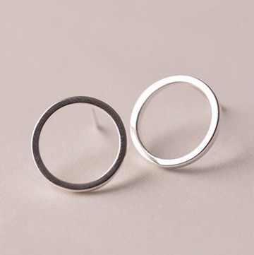 現貨+預購 925純銀耳環 耳針式耳飾-簡約百搭小圓圈流行母親節生日情人節禮物女飾品73ag53【獨家進口】【米蘭精品】