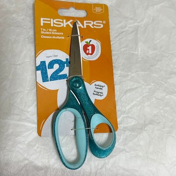 [沐沐屋] Fiskars 芬蘭 7吋 學生剪刀 文具 辦公 事務剪刀 金蔥綠-