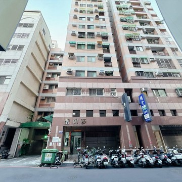 美術園道旁【聖淘沙】高樓採光大四房衛浴開窗附平車｜台中市西區忠勤街