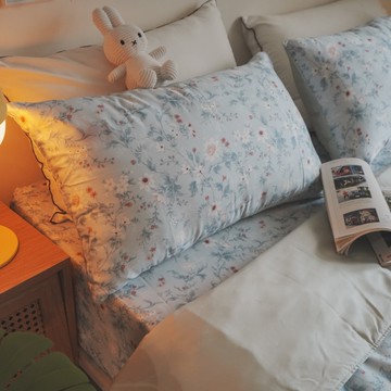 天絲床組 藍色彼岸花 K1 kingsize薄床包三件組(60支) 100%天絲 棉床本舖