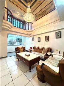 環球稀有電梯樓中樓+坡平車｜新北市中和區民德路