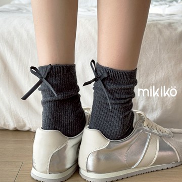 美木子｜中筒襪｜日系蝴蝶結坑條【OT362】韓國流行 蝴蝶結棉襪 少女系 芭蕾風 中筒襪 坑條襪 堆堆襪 女襪 白襪