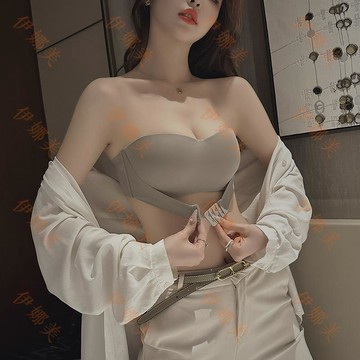 【臺灣出貨👙】原版無肩帶內衣女聚攏防滑小胸顯大防走光裹抹胸婚紗吊帶隱形文胸【伊娜美】