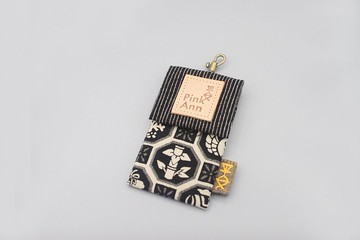 平安經典卡包-窗花吉祥圖騰(黑),悠遊卡包直接過卡