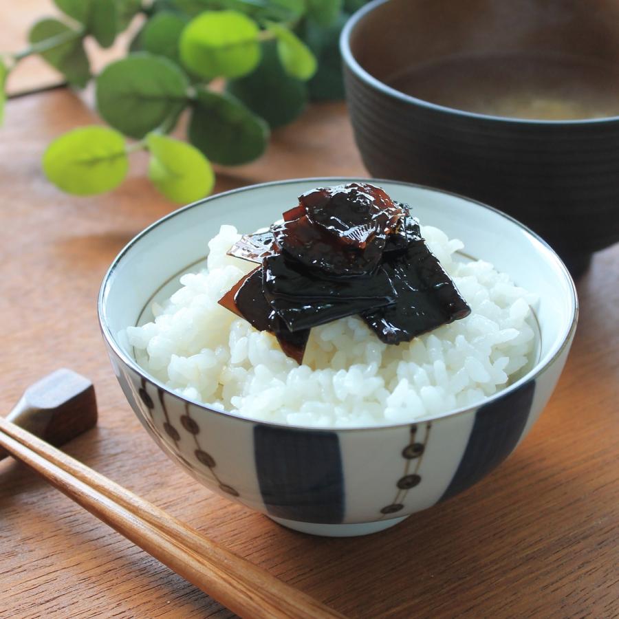 丸カップ　椎茸昆布　90ｇ　北海道産昆布使用　国産椎茸の佃煮　ご飯のお供