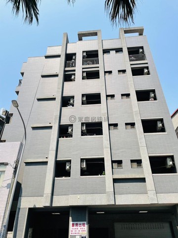 $輕屋齡霧峰中正商圈高投報電梯透套｜台中市霧峰區振德街