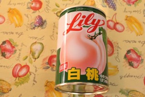 缶詰め白桃カンヅメリリー缶詰 白桃１個 お供え