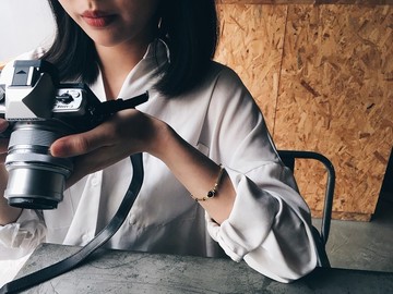 C型枝條手鍊 (黑) - C-type twig bracelet (black)