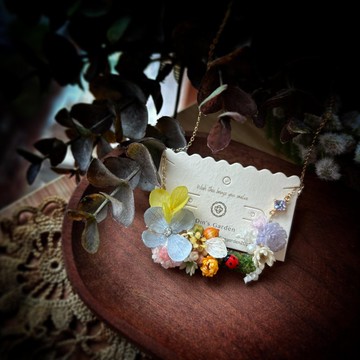 春意系列花園頸鏈