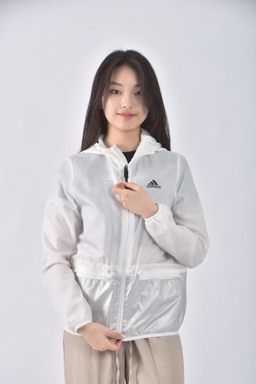 (S) adidas運動連帽白色外套