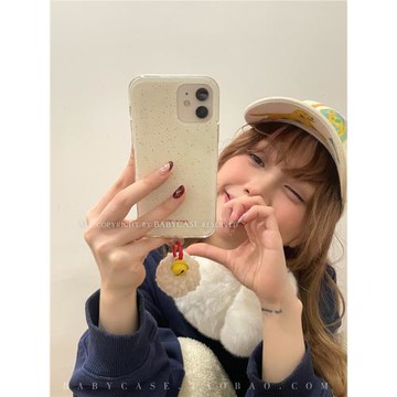 BABYCASE日韓ins可愛黃色小鈴鐺小絨球掛飾雪花潑墨雙層次感手機殼適用iPhone15/14ProMax蘋果13少女12