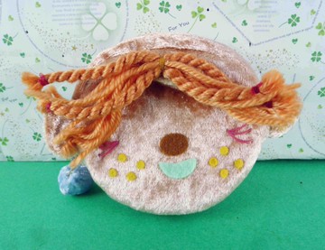 【震撼精品百貨】日本精品百貨~零錢包-娃娃圖案-咖啡色