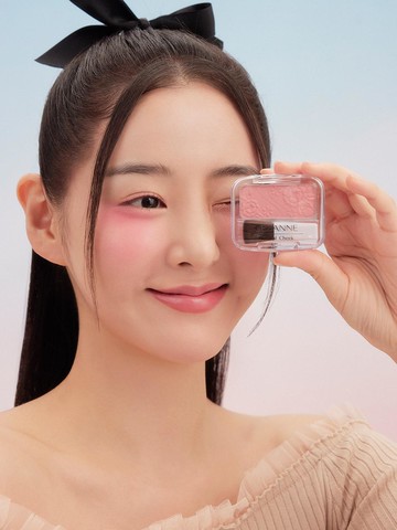 Natural Cheek N
