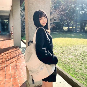 【DOUGHNUT】15吋 防潑水 後背包 經典大學包 水壺格 減壓-石 RE