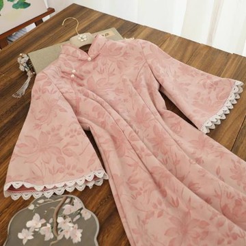 溫柔粉色麂皮絨旗袍2024年春季新款倒大袖少女改良年輕款日常可穿