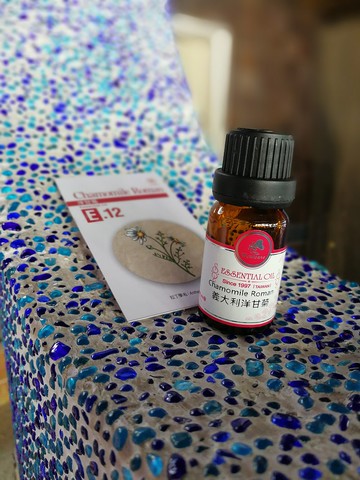 特級羅馬洋甘菊精油10ml 100%天然 含稀有抗敏物質 有機認證精油