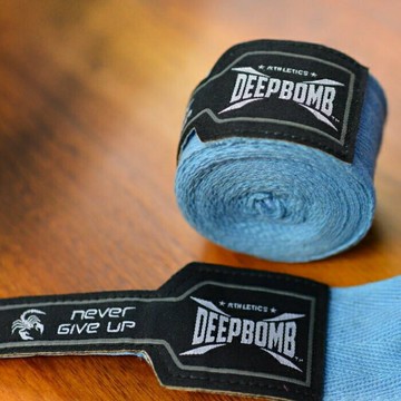 『VENUM旗艦館』DEEPBOMB 原裝BOXING專業拳擊手綁帶～2.5米  天空藍黑色 純棉 無彈性 手綁帶