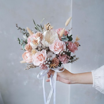 ❤️【GOODLILY flower】輕甜淺粉白棒棒糖新娘捧花 (永生花&乾燥花) 告白 求婚