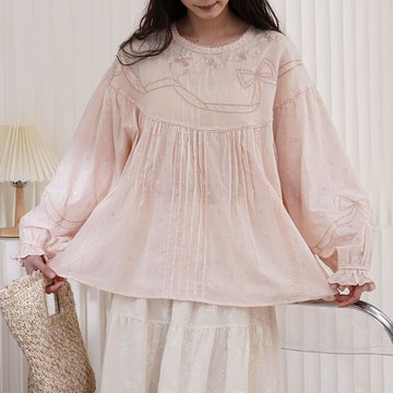 日系花邊壓褶上衣511412