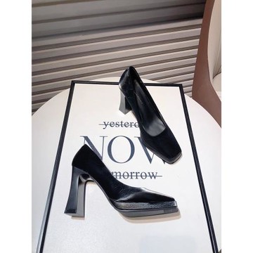 香港復古瑪麗珍鞋女2025秋款韓版軟皮方頭粗跟高跟單鞋黑色工作鞋