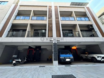 近全新最幸福透天車墅｜三套房低總價｜學區走路可達｜高雄市林園區西溪路