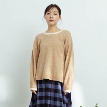 【MOSS CLUB】歡樂小閃片下襬開衩針織上衣 藍 駝 灰(魅力商品)