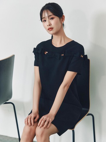 Allen / Cutout Ribbon Mini Dress