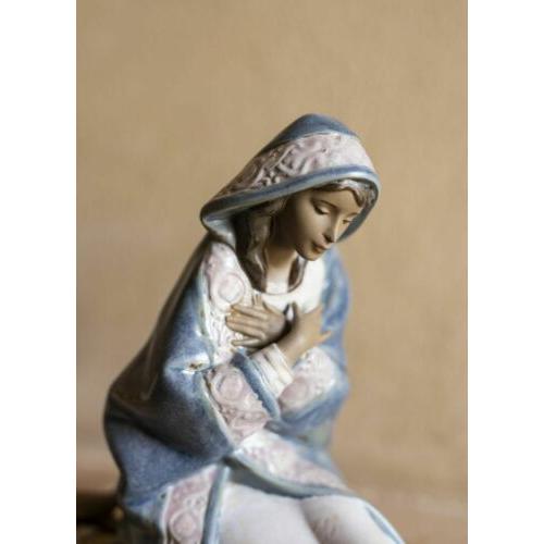 メーカー販売 リヤドロ Lladro イエス生誕グレス 01012277