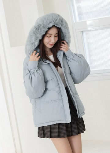 漂亮毛領鋪棉外套