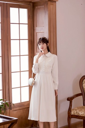 法式復古少女文藝連衣裙森系2021秋裝新款超仙長袖顯瘦顯高打底裙