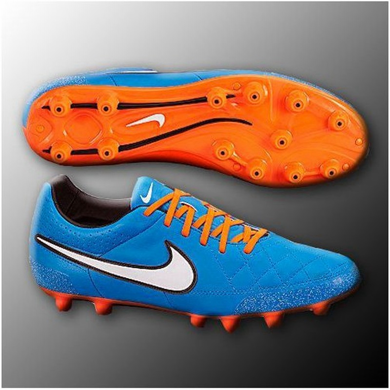 送料無料 14年冬モデル ナイキ Nike サッカースパイク ティエンポ レガシー Hg E Tiempo Legacy Hg E 418 通販 Lineポイント最大0 5 Get Lineショッピング