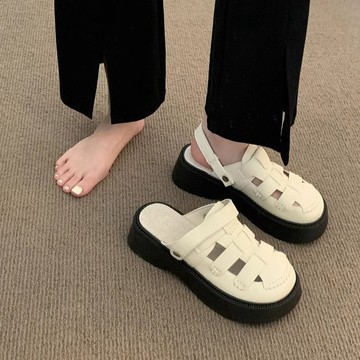 【臺灣出貨 免運】35-43碼大碼女鞋兩穿鏤空包頭涼鞋新款洞洞森系厚底羅馬半拖鞋41