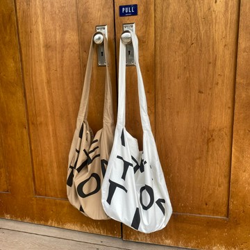 ATTENTION-att made!大字流浪包