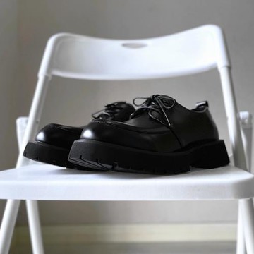 厚底增高小皮鞋男低幫英倫復古小眾德比鞋春季新款亮面休閑皮鞋女