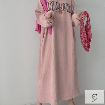 【XL-8XL大尺碼】👩大尺碼秋季連衣裙 百搭長款連衣裙 大尺碼女裝早秋季新款大碼女裝胖MM2-300斤燈芯絨印花長款