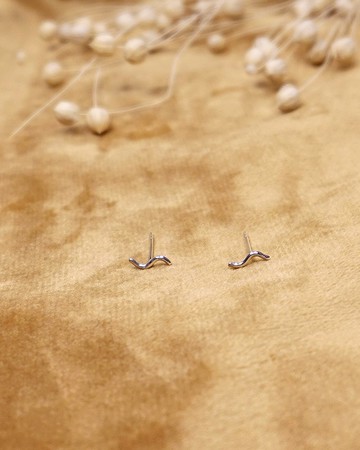 波語~耳環 l 世界的微光