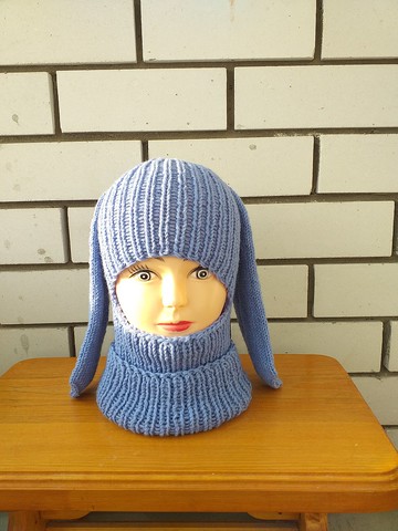 帶耳朵的帽子藍色手工編織