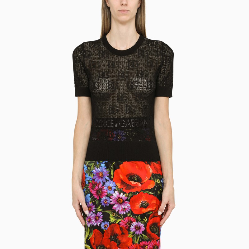 Black knit crew neck top