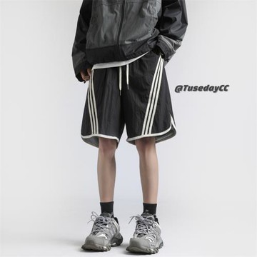 側邊條紋短褲男夏季薄款潮牌美式籃球大褲衩跑步健身運動五分褲子