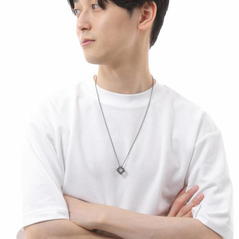 肌触りがいい シルバー キューブペンダント メンズ