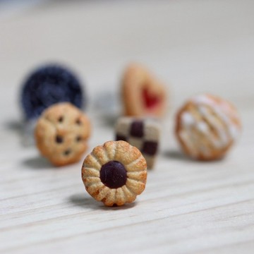 袖珍經典餅乾耳環 Miniature Classic Cookies Earring